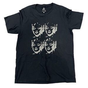 EUC Uniqlo SPRZ NY X Andy Warhol Marilyn Monroe T-Shirt in Black/Silver